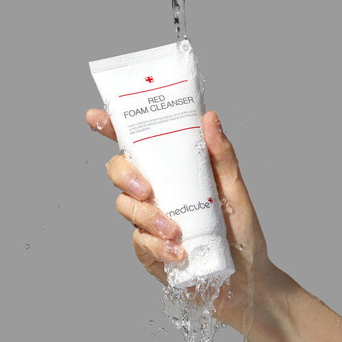 메디큐브 레드 폼클렌저 230ml