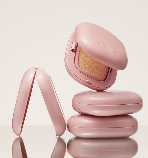 Medicube Pro Glutathione Glow Cushion SPF50